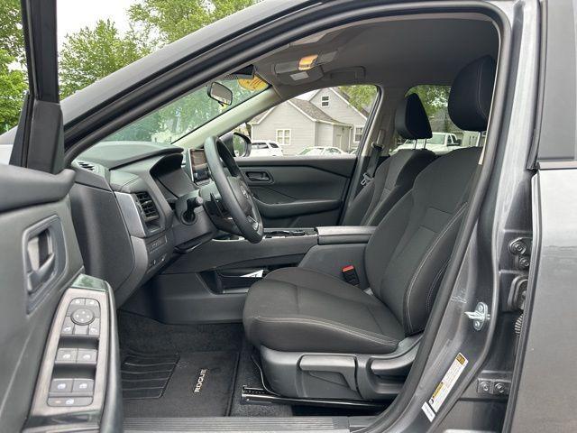 used 2024 Nissan Rogue car, priced at $21,994