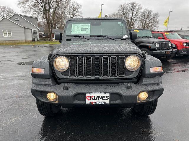 new 2025 Jeep Wrangler car, priced at $42,994