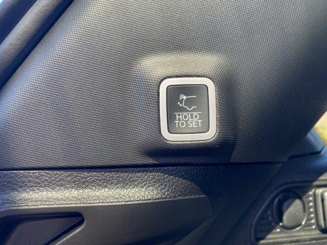 new 2025 Jeep Grand Cherokee car, priced at $45,294