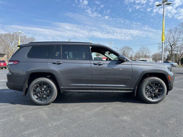 new 2024 Jeep Grand Cherokee L car, priced at $42,643