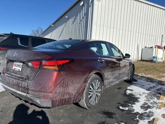 used 2023 Nissan Altima car, priced at $17,994