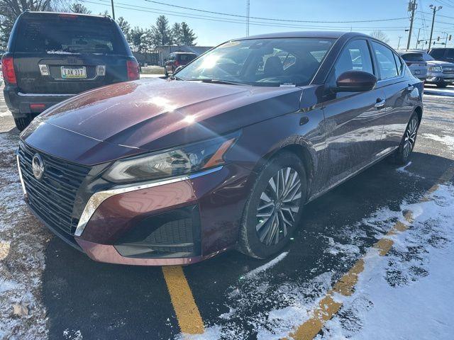 used 2023 Nissan Altima car, priced at $17,994