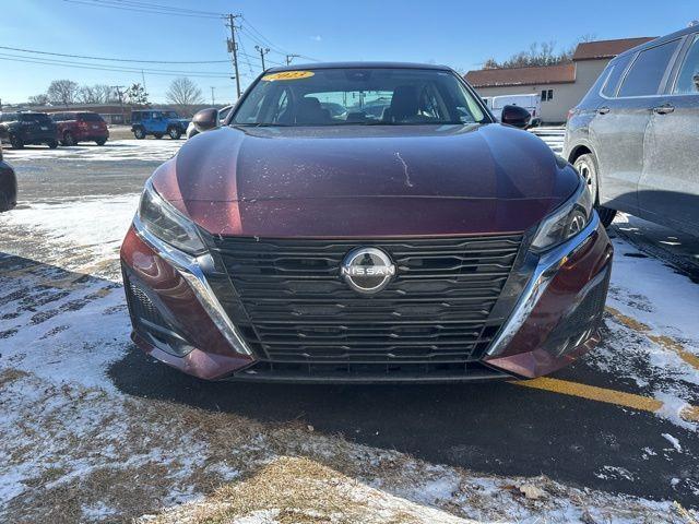 used 2023 Nissan Altima car, priced at $17,994