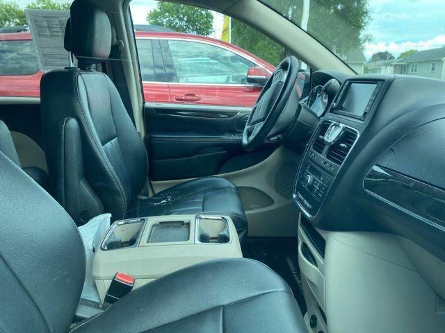 used 2014 Chrysler Town & Country car, priced at $5,994