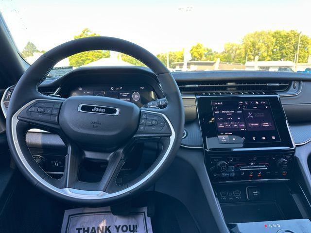 new 2024 Jeep Grand Cherokee car, priced at $40,380