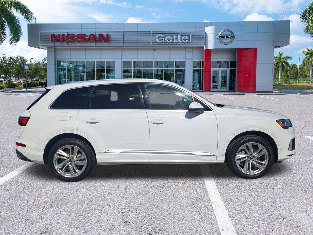 used 2022 Audi Q7 car, priced at $31,791