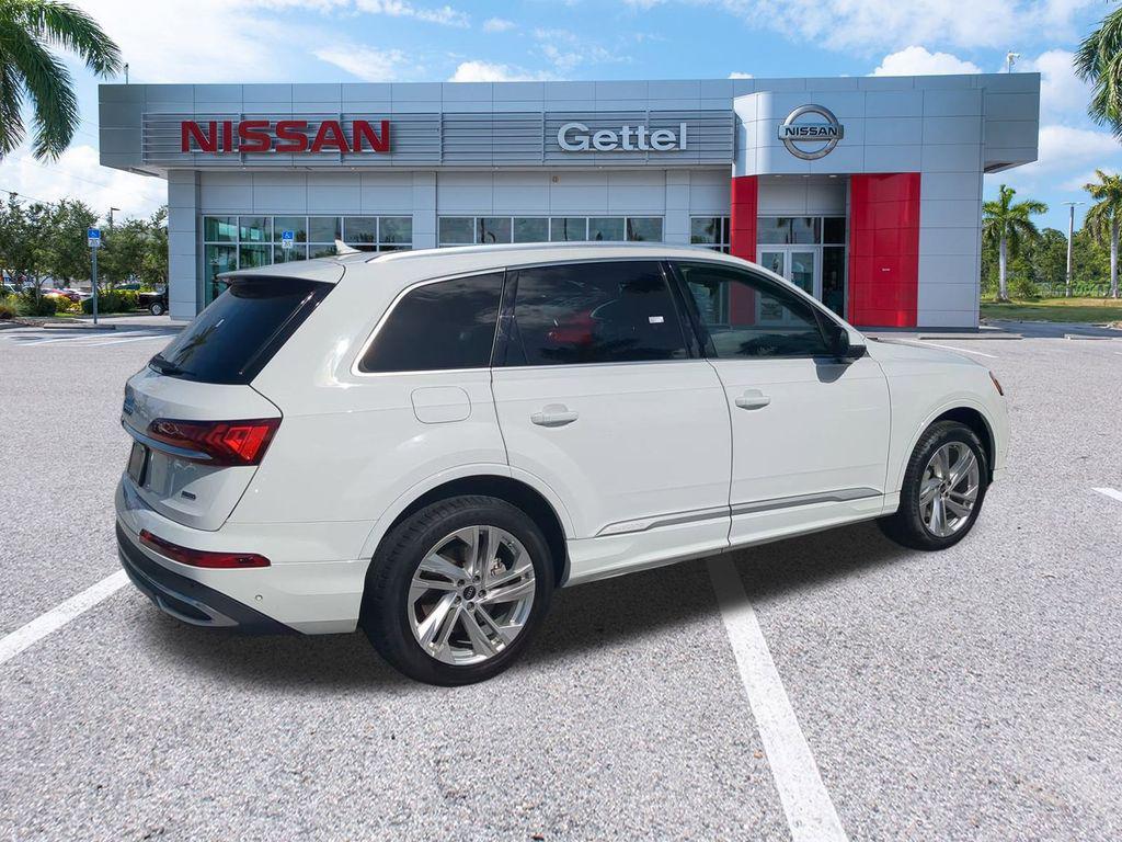 used 2022 Audi Q7 car, priced at $31,791