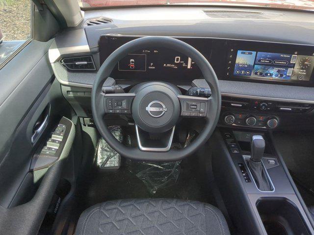 new 2025 Nissan Kicks car, priced at $25,007