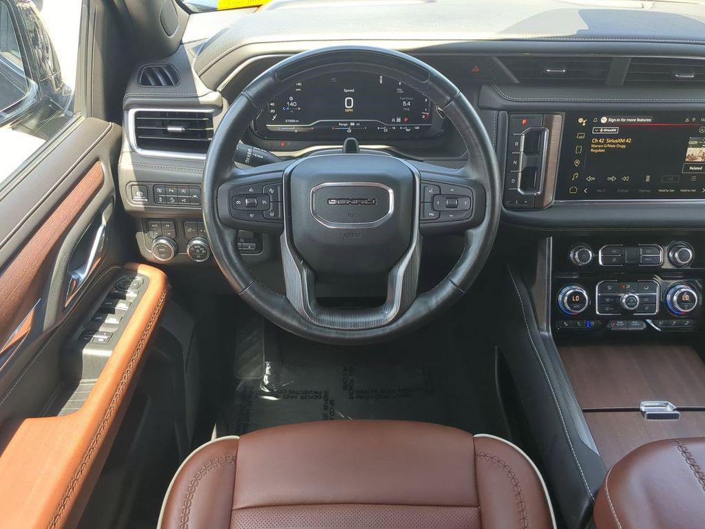 used 2023 GMC Yukon car, priced at $69,991