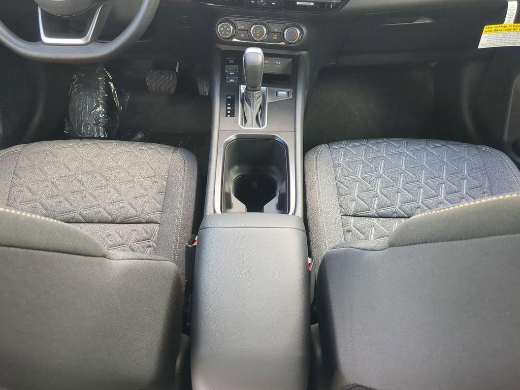 new 2025 Nissan Kicks car, priced at $24,646
