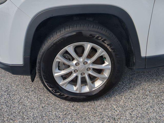used 2020 Jeep Cherokee car, priced at $16,791