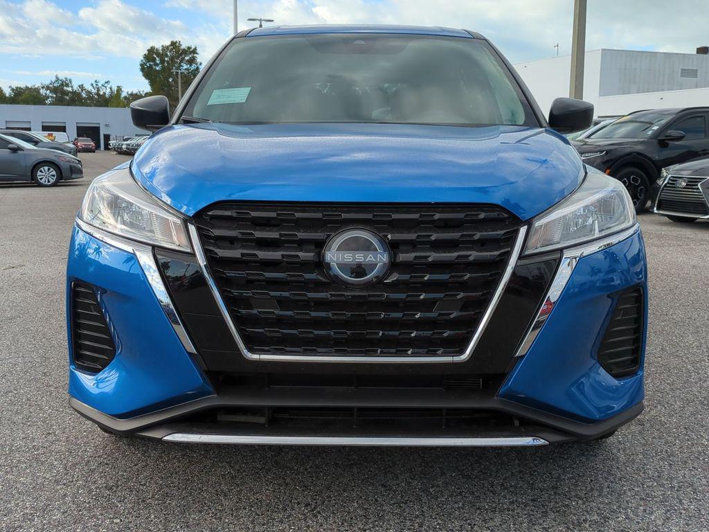 new 2025 Nissan Kicks car, priced at $22,118