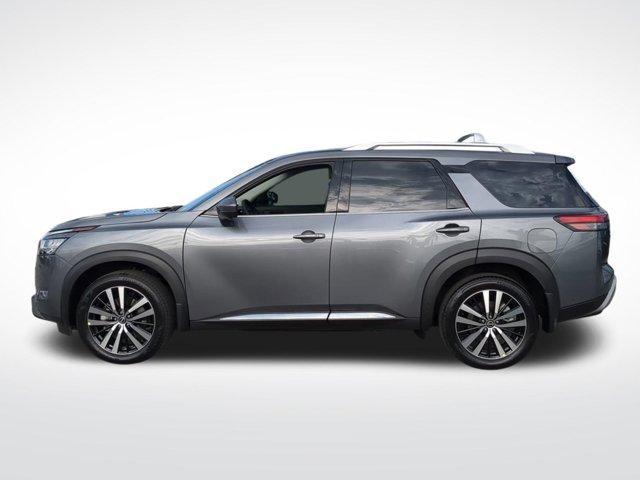 new 2024 Nissan Pathfinder car, priced at $44,517