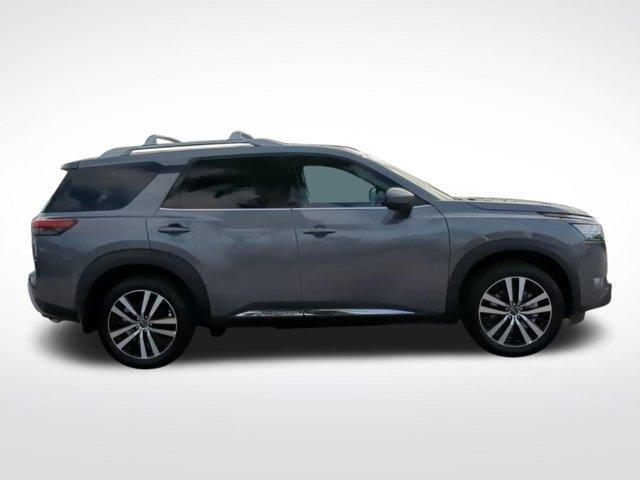 new 2024 Nissan Pathfinder car, priced at $44,517