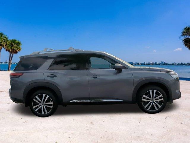 new 2024 Nissan Pathfinder car, priced at $43,017