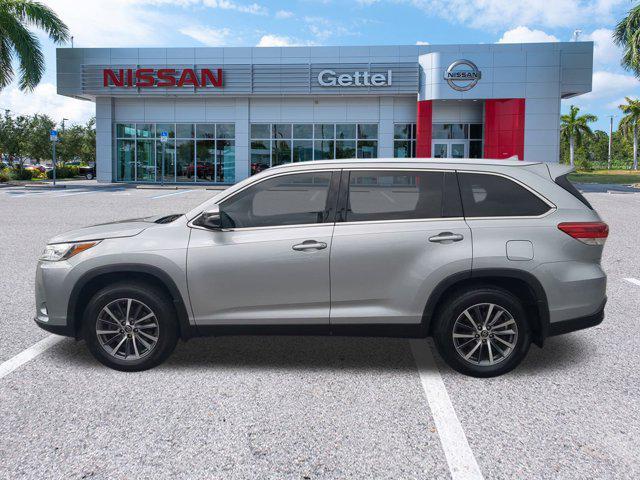 used 2019 Toyota Highlander car, priced at $28,691