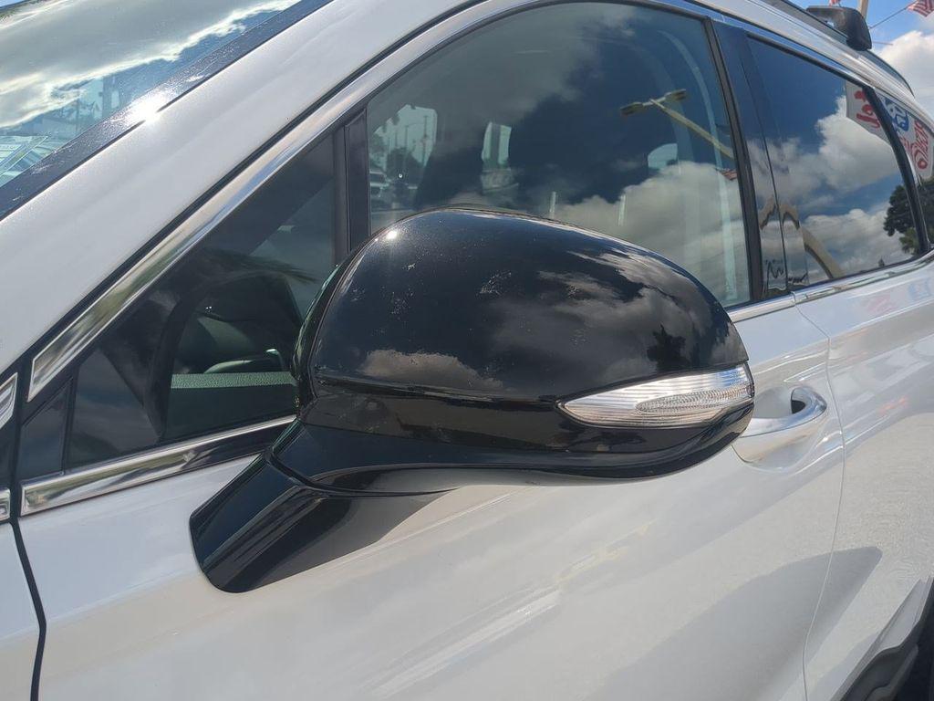 used 2022 Hyundai Santa Fe car, priced at $22,991