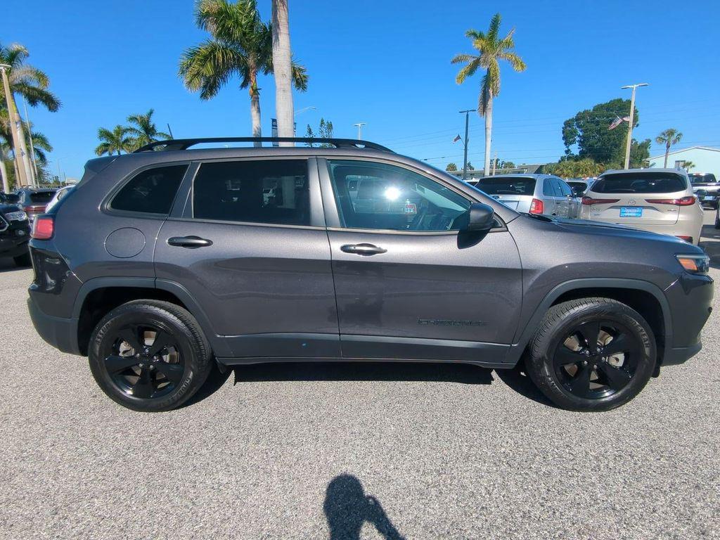 used 2020 Jeep Cherokee car, priced at $16,609