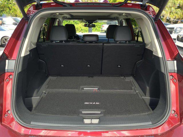 new 2025 Nissan Rogue car, priced at $43,036