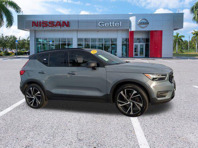 used 2022 Volvo XC40 car, priced at $25,491