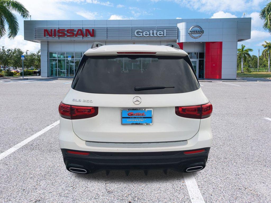 used 2021 Mercedes-Benz GLB 250 car, priced at $23,484
