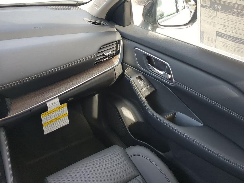 new 2025 Nissan Rogue car, priced at $34,261