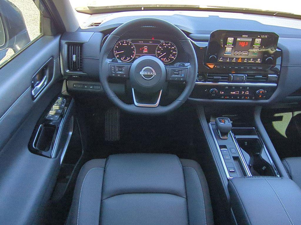 new 2025 Nissan Pathfinder car, priced at $34,036