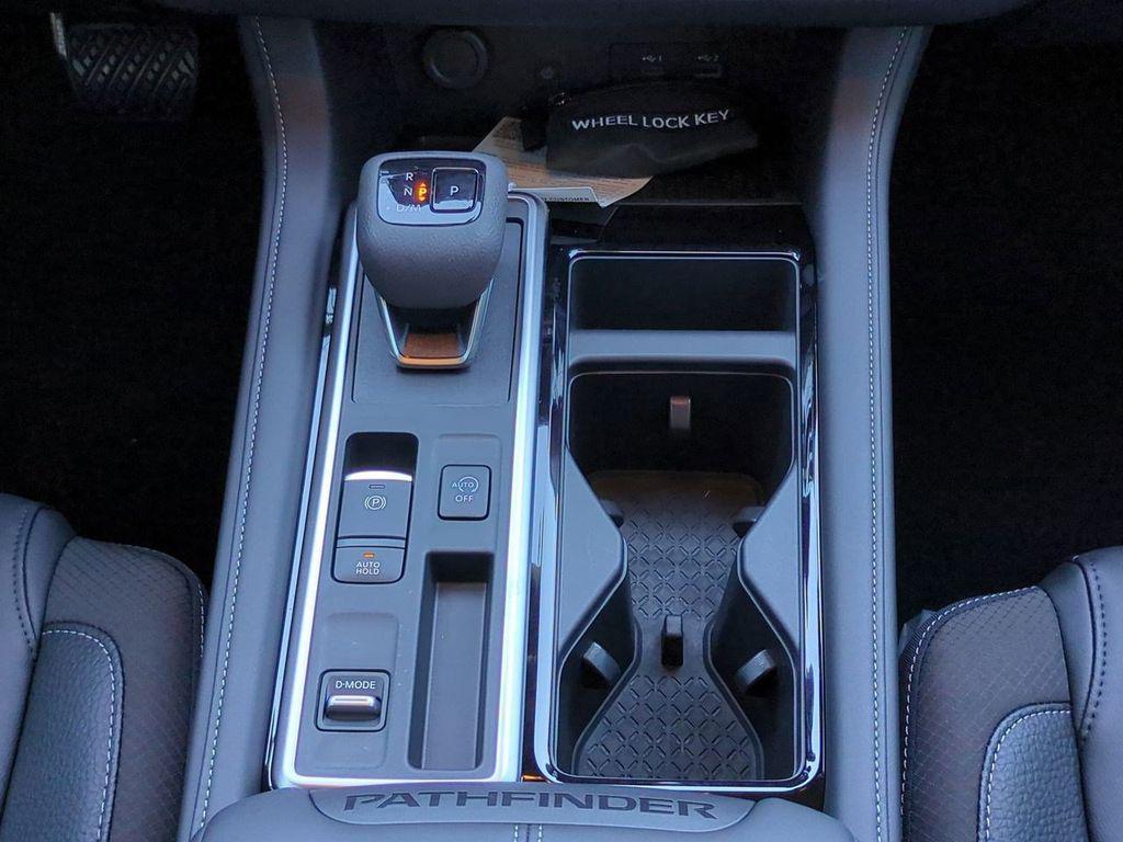 new 2025 Nissan Pathfinder car, priced at $34,036