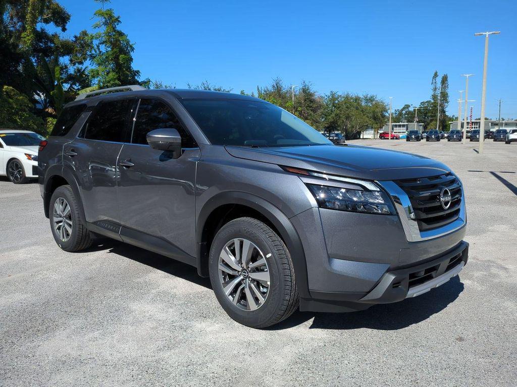 new 2025 Nissan Pathfinder car, priced at $34,036