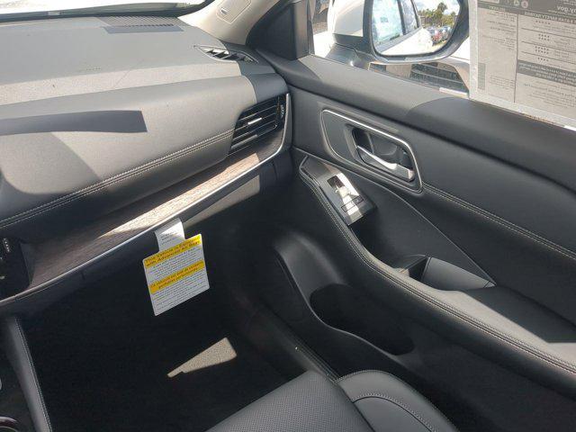 new 2025 Nissan Rogue car, priced at $43,036