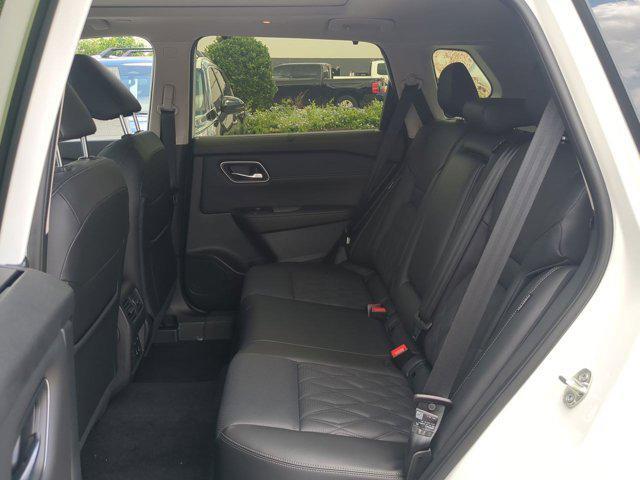 new 2025 Nissan Rogue car, priced at $43,036