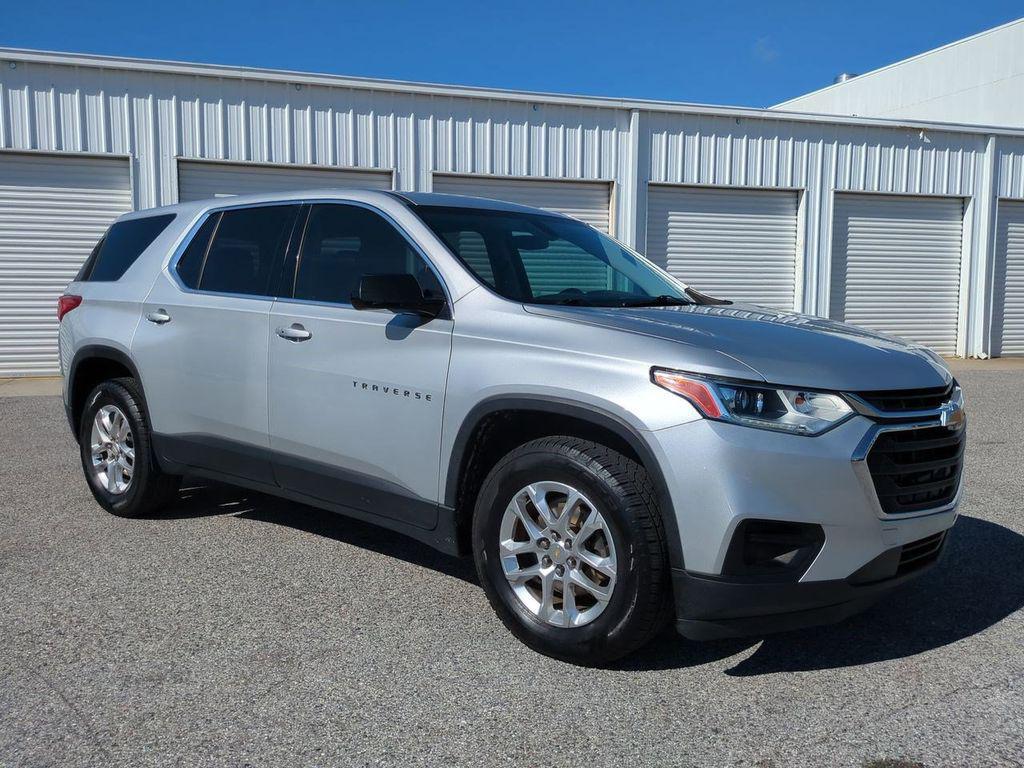 used 2019 Chevrolet Traverse car, priced at $15,891