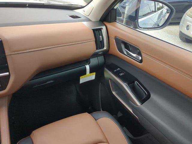 new 2025 Nissan Pathfinder car, priced at $48,631