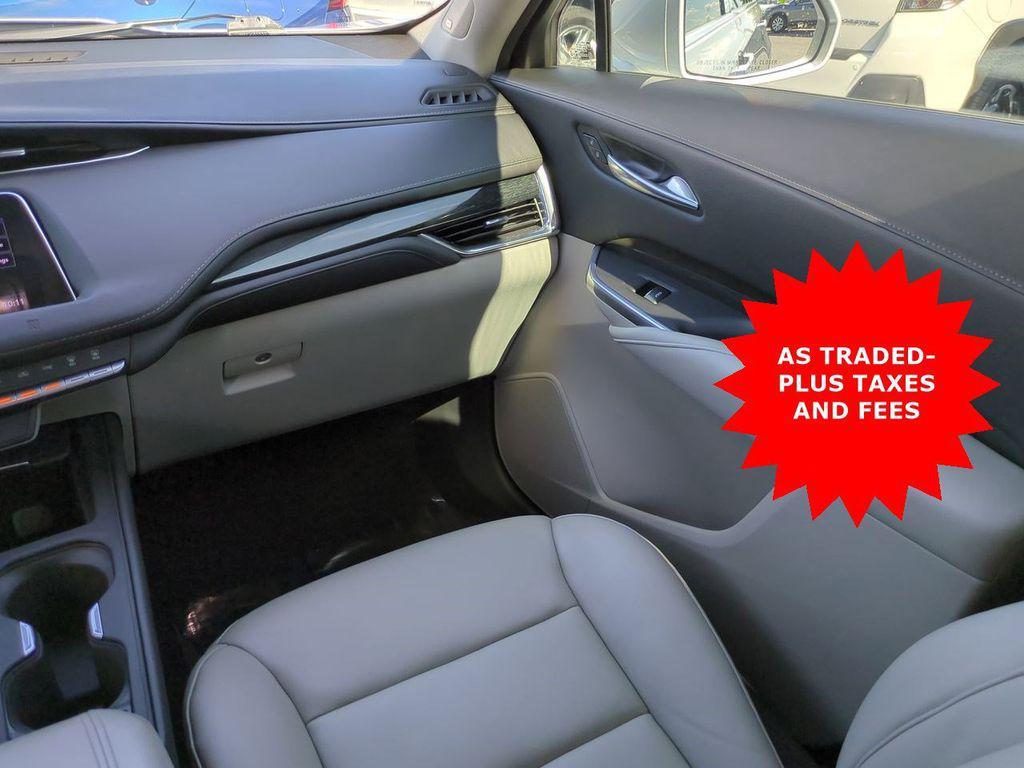 used 2020 Cadillac XT4 car, priced at $12,804