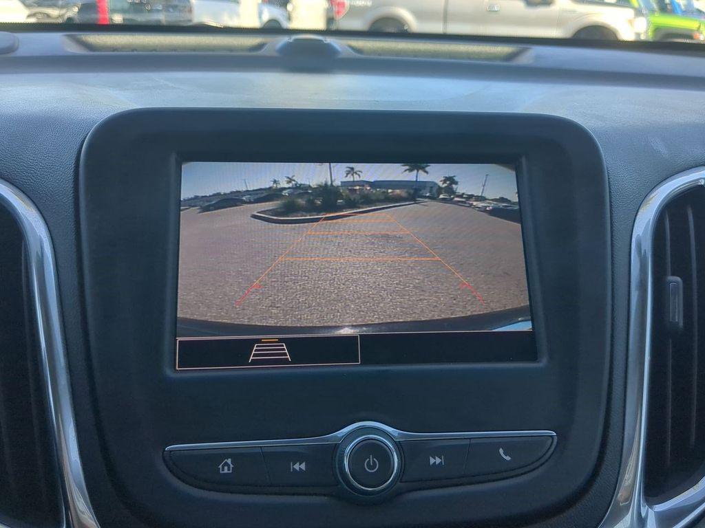 used 2023 Chevrolet Equinox car, priced at $19,291