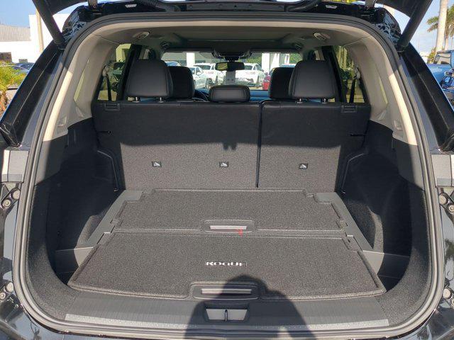 new 2025 Nissan Rogue car, priced at $46,575