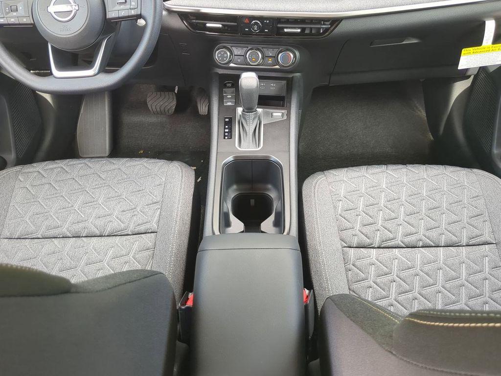 new 2025 Nissan Kicks car, priced at $24,950