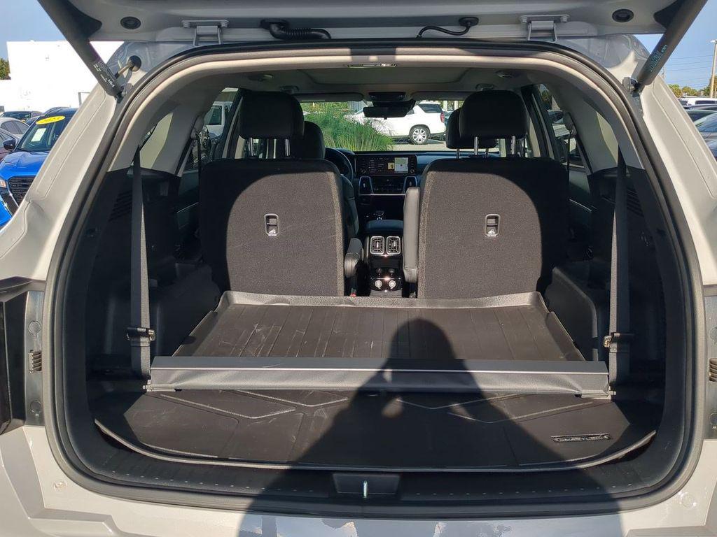 used 2022 Kia Sorento car, priced at $28,991