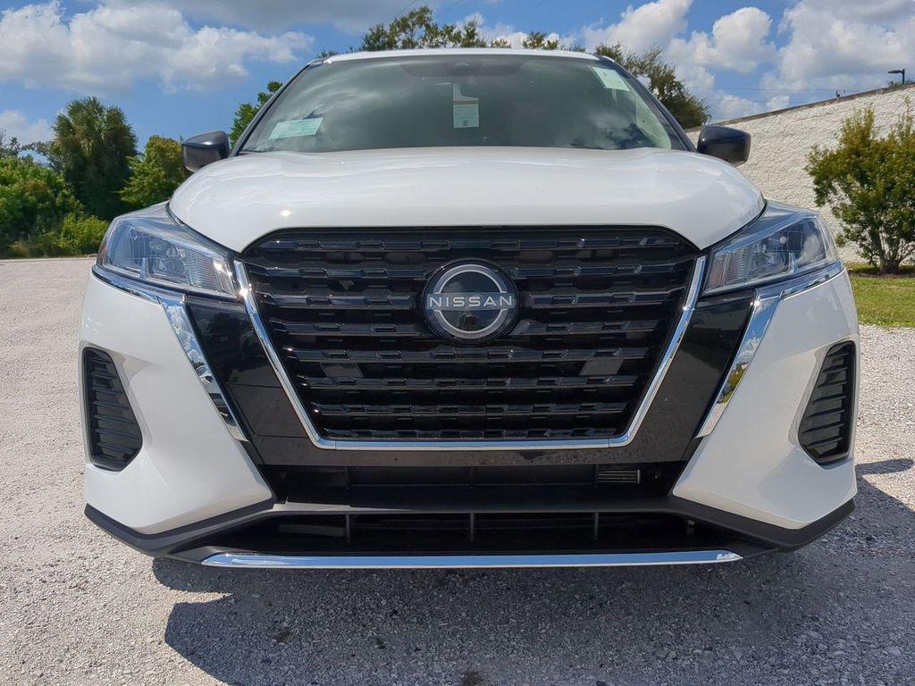 new 2025 Nissan Kicks car, priced at $22,654