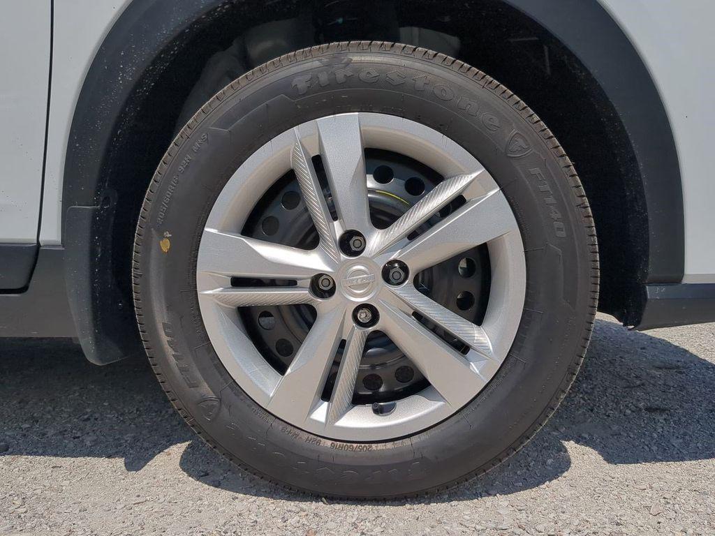 new 2025 Nissan Kicks car, priced at $22,654