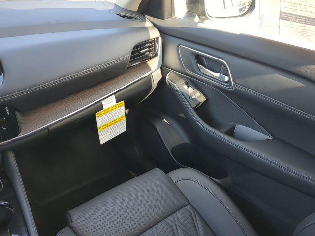new 2025 Nissan Rogue car, priced at $40,261
