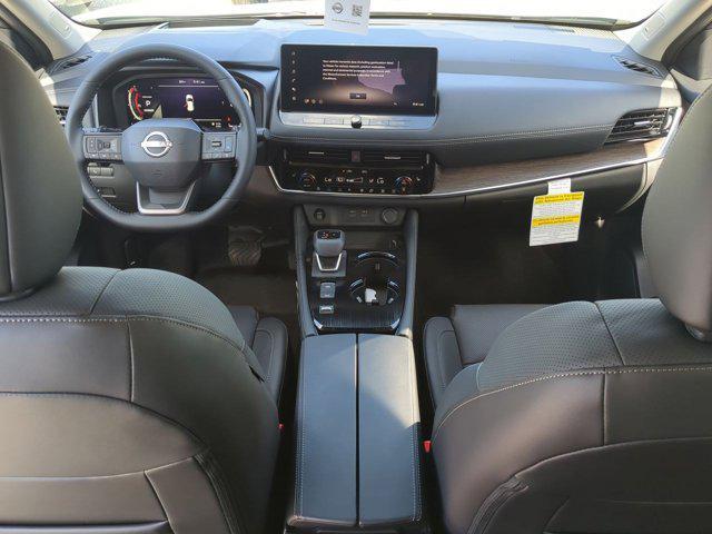 new 2025 Nissan Rogue car, priced at $40,261