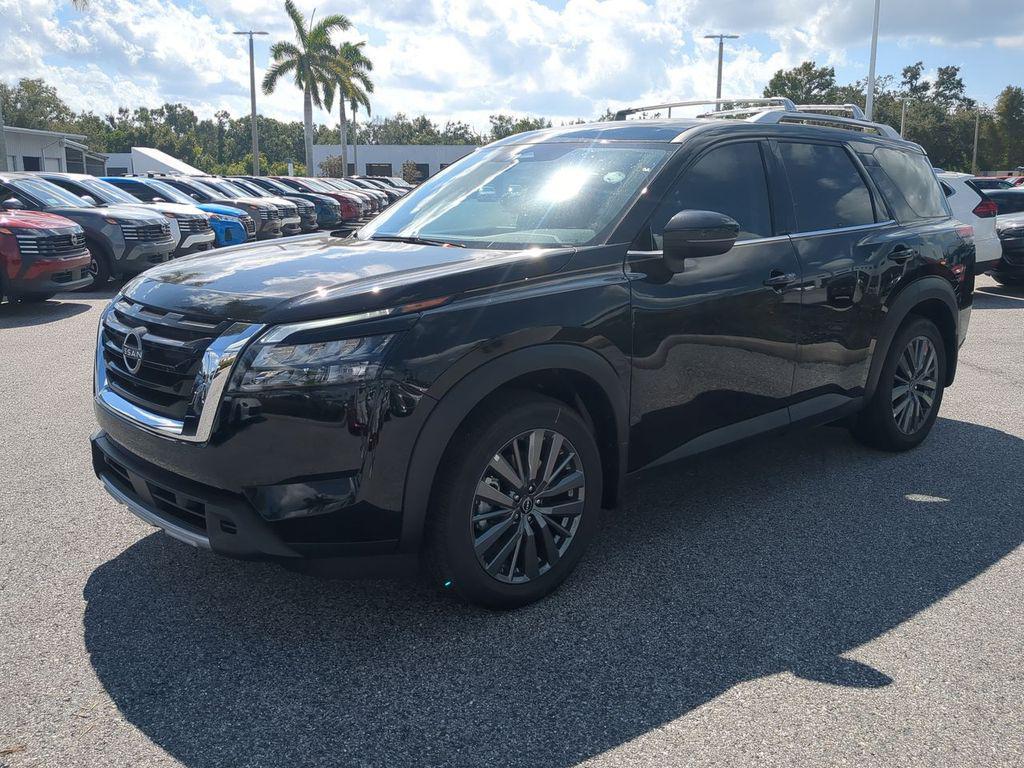 new 2025 Nissan Pathfinder car, priced at $38,999
