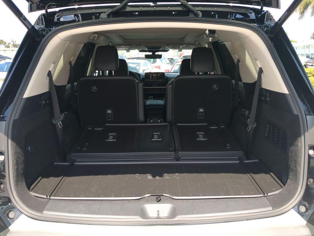new 2025 Nissan Pathfinder car, priced at $38,999