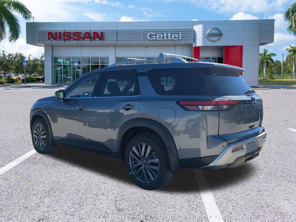 new 2025 Nissan Pathfinder car, priced at $40,020