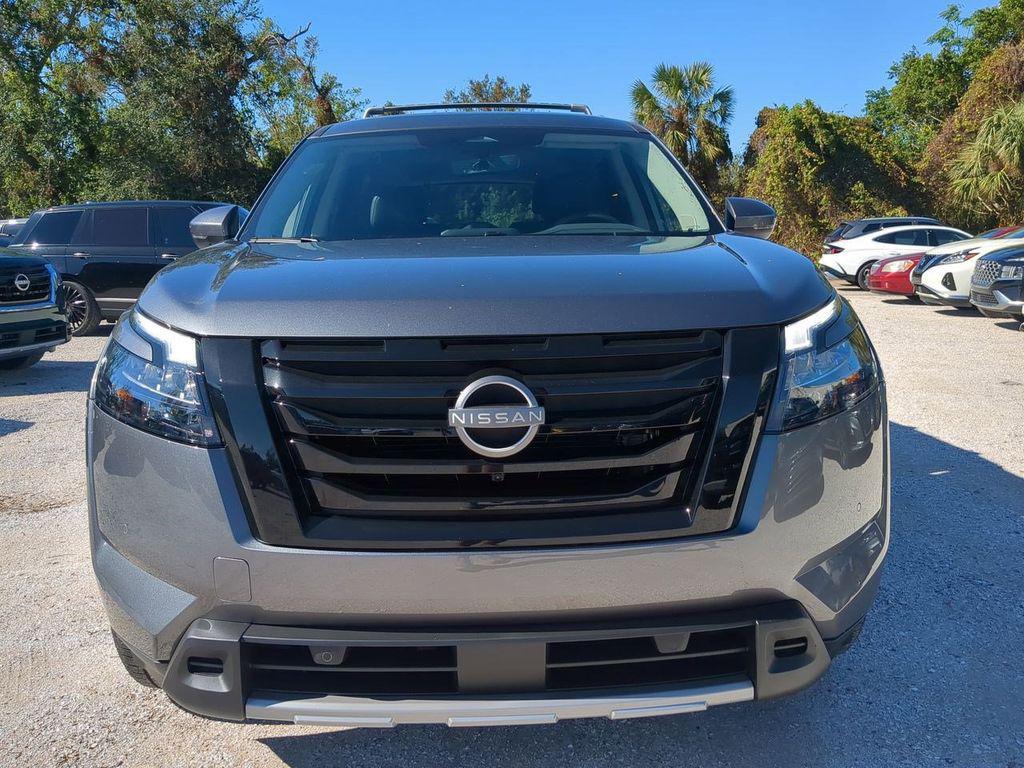 new 2025 Nissan Pathfinder car, priced at $40,020