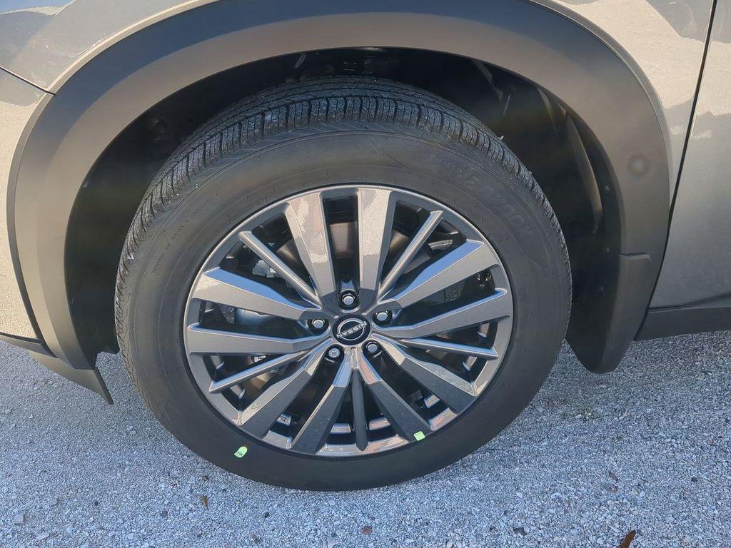 new 2025 Nissan Pathfinder car, priced at $40,020