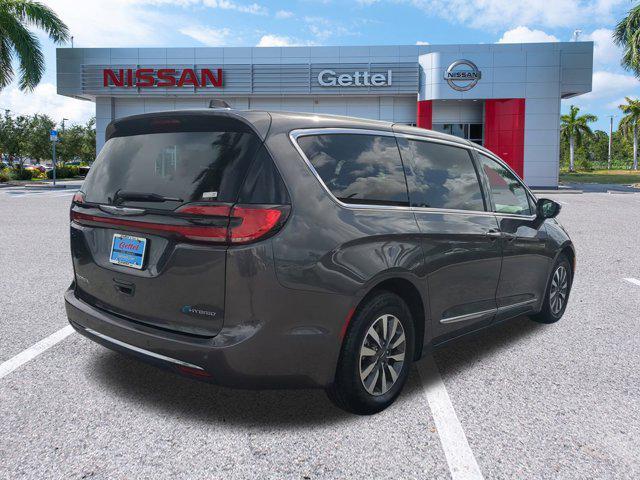 used 2023 Chrysler Pacifica Hybrid car, priced at $25,791