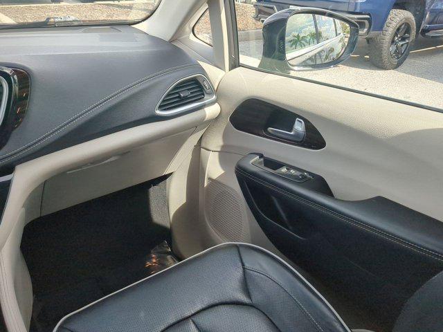 used 2023 Chrysler Pacifica Hybrid car, priced at $25,791