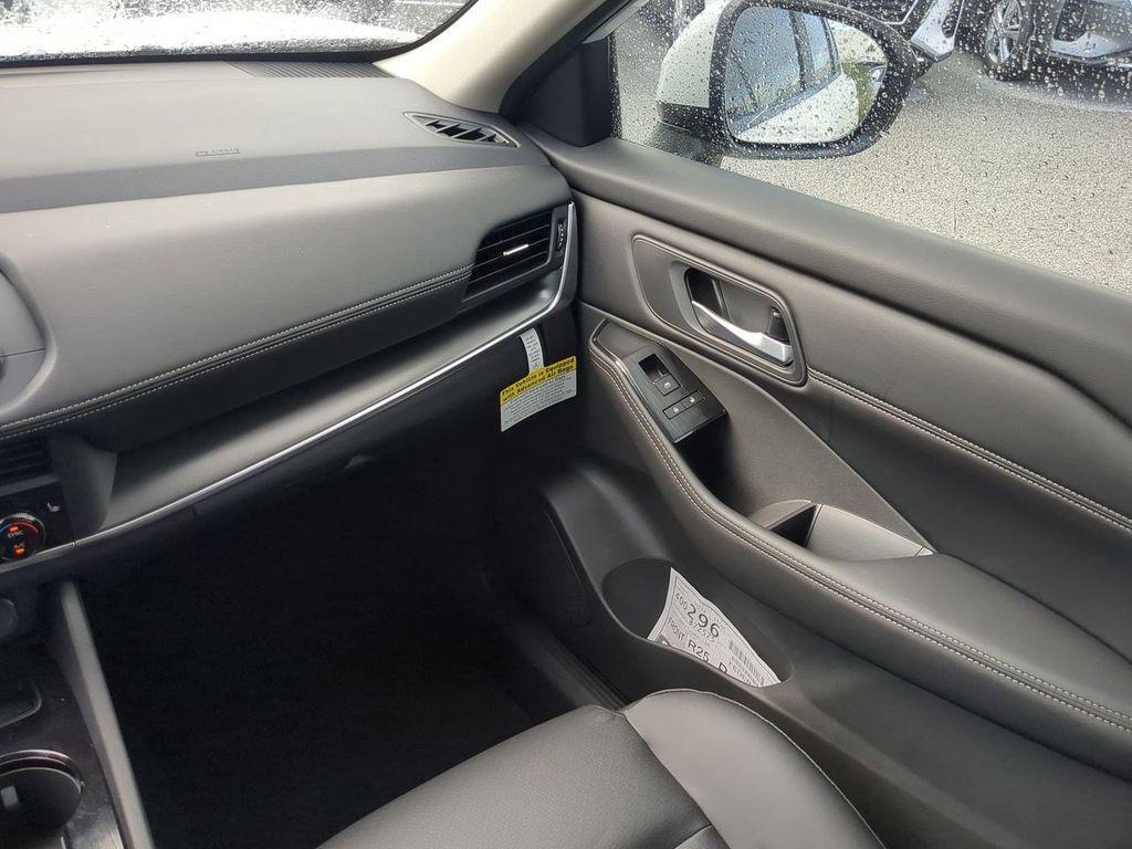 new 2025 Nissan Rogue car, priced at $32,087